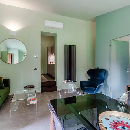 Διαμέρισμα L'orangerie Di Mayer - Myhomeincomo